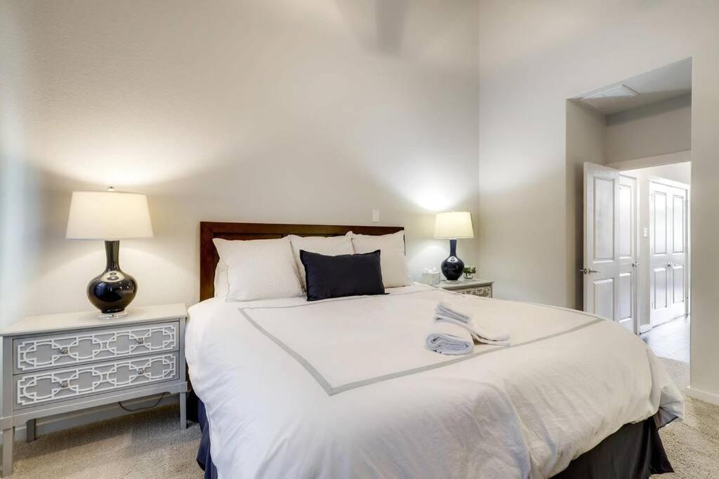 Gorgeous 4 Bed Home On St Mary'S - Minutes To Riverwalk/Pearl San Antonio Extérieur photo